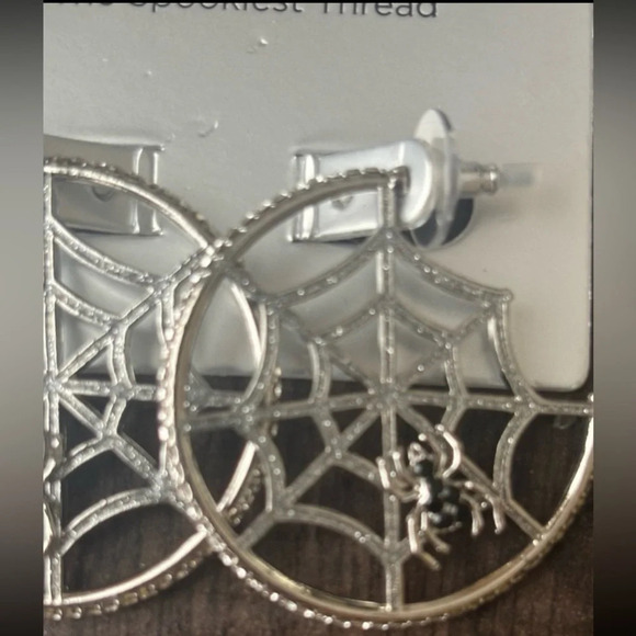 BAUBLEBAR Halloween ‘Cutie Crawler’ Spider Web Crystal-Accent Hoop Earrings NWT - Picture 2 of 3